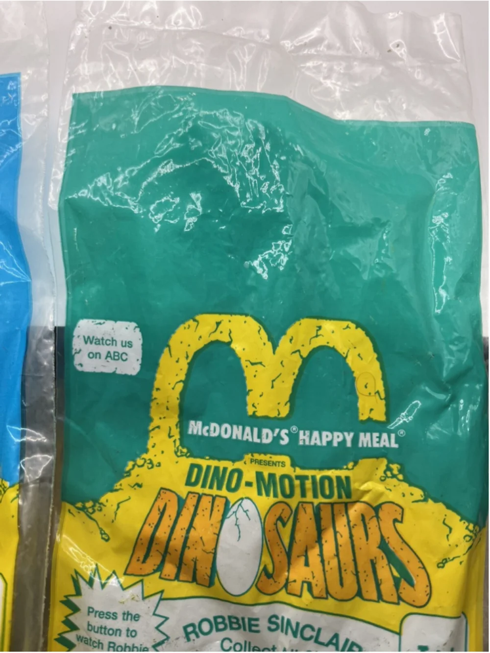 McDONALD’S HAPPY MEAL TOY – 2 DINOSAURS - MIP EARL &ROBBIE SNICLAIR 1992 VTG